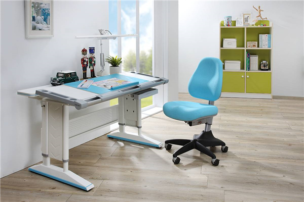 首席童伴儿童健康学习桌椅